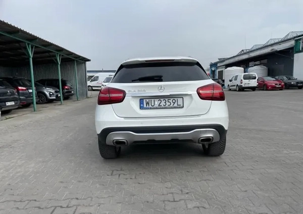 Mercedes-Benz GLA cena 109965 przebieg: 93000, rok produkcji 2019 z Garwolin małe 254